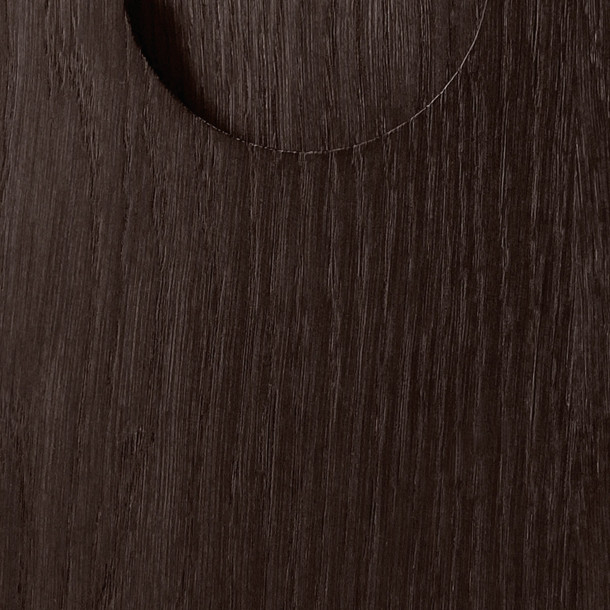 Sample of Half Moon Wood facade in anthracite oak. Handle in anthracite oak or Color