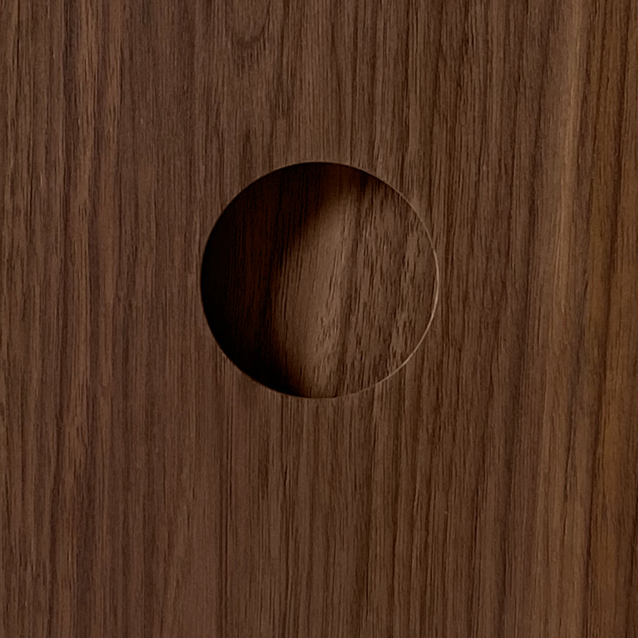 Зразок фасаду Tasty Wood горіх американський. Ручка Wood горіх американський або Color