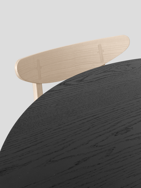 Iconic chair, natural beech