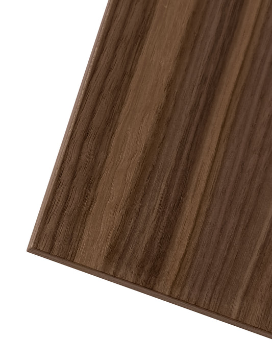 Sample of the Basic facade, Evolution Wood American walnut 
