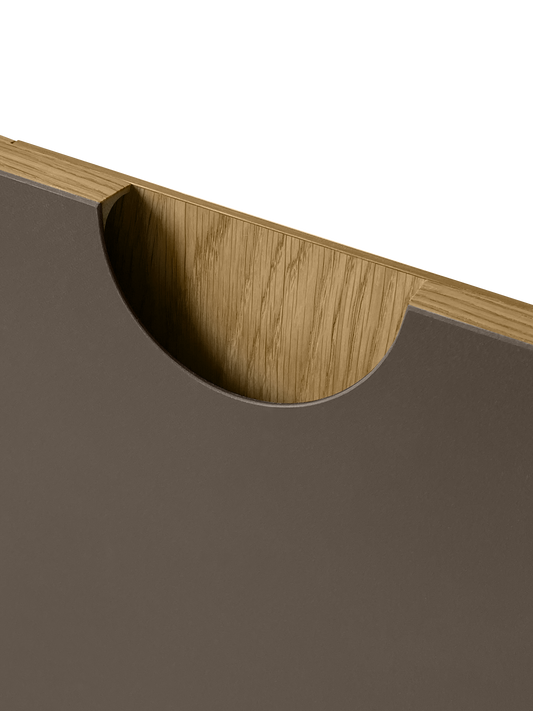 Sample of the Half Moon Linoleum facade, black coffee. Wood handle, natural oak 